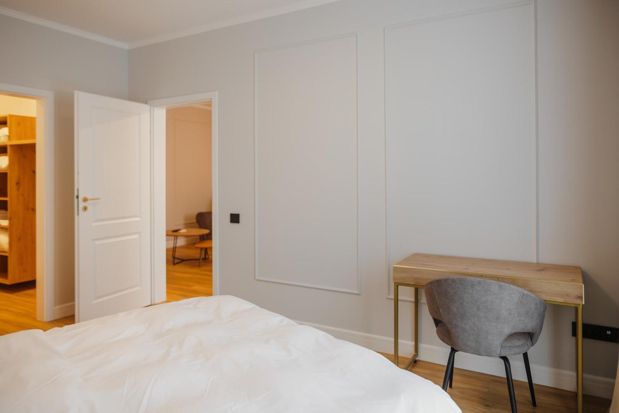 Bloom Downtown Suites Клуж-Напока Экстерьер фото
