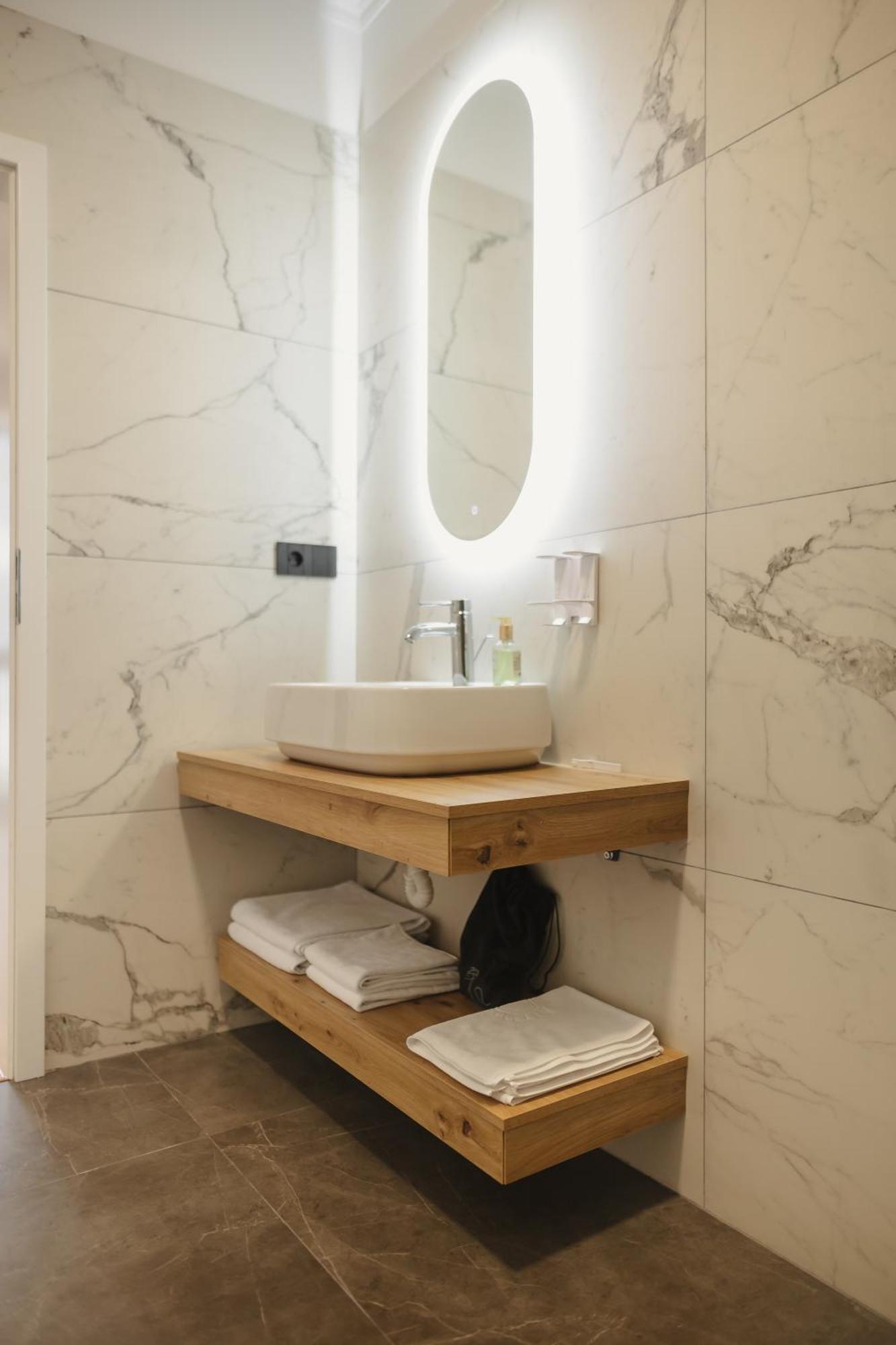 Bloom Downtown Suites Клуж-Напока Экстерьер фото