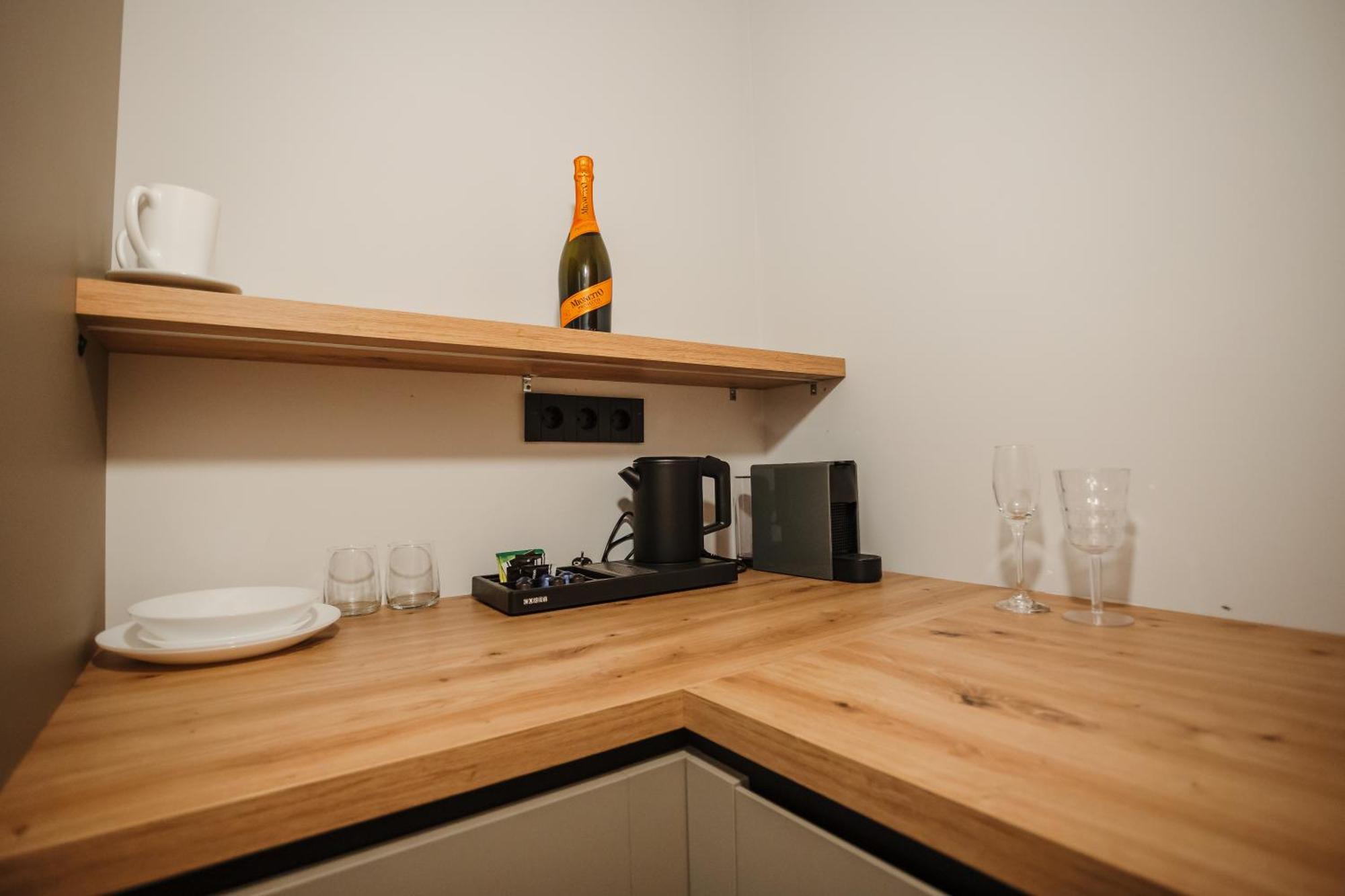Bloom Downtown Suites Клуж-Напока Экстерьер фото