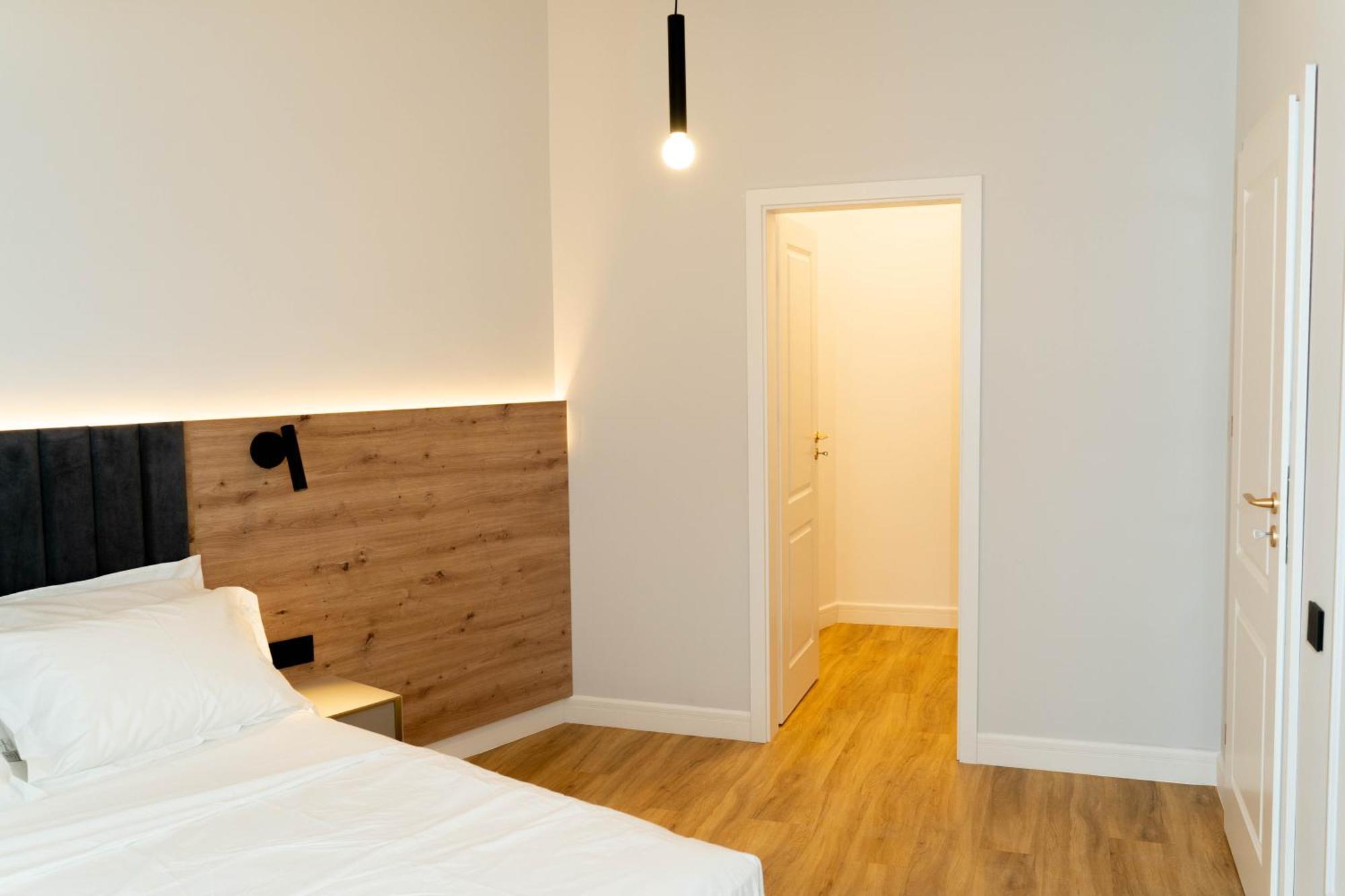 Bloom Downtown Suites Клуж-Напока Экстерьер фото